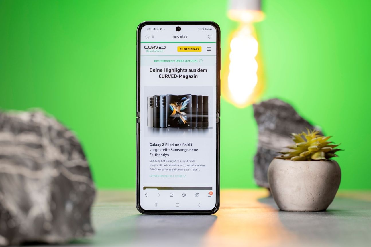 samsung-galaxy-z-flip4-test-display Das Display des Samsung Galaxy Z Flip 4