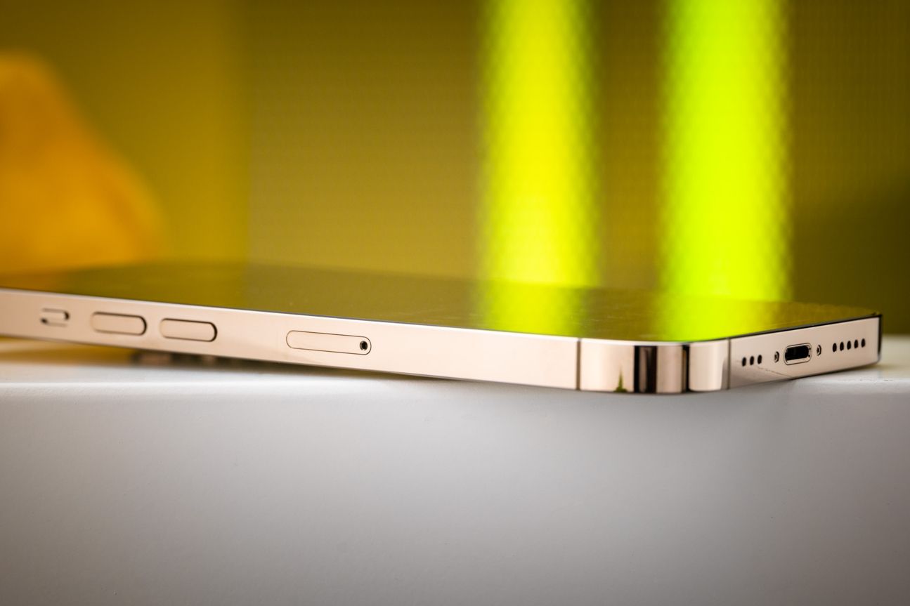 iphone-14-pro-buttons iPhone 14 Pro Rahmen