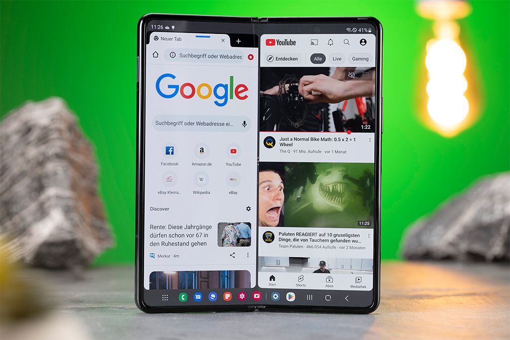 samsung-galaxy-z-flip-4-test-multitasking Samsung Galaxy Z Flip 4 Ansicht mehrerer Apps gleichzeitig