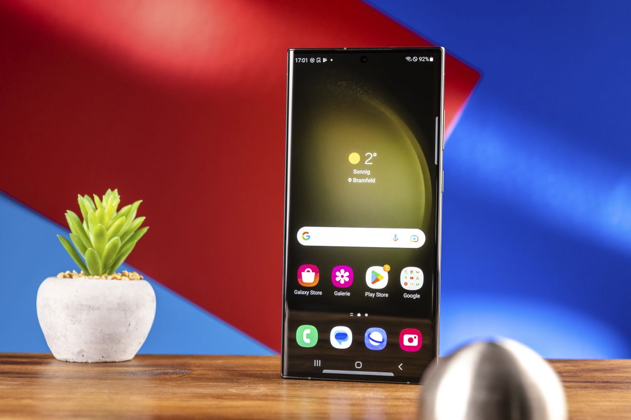 Galaxy S23 Ultra: Display Galaxy S23 Ultra: Display