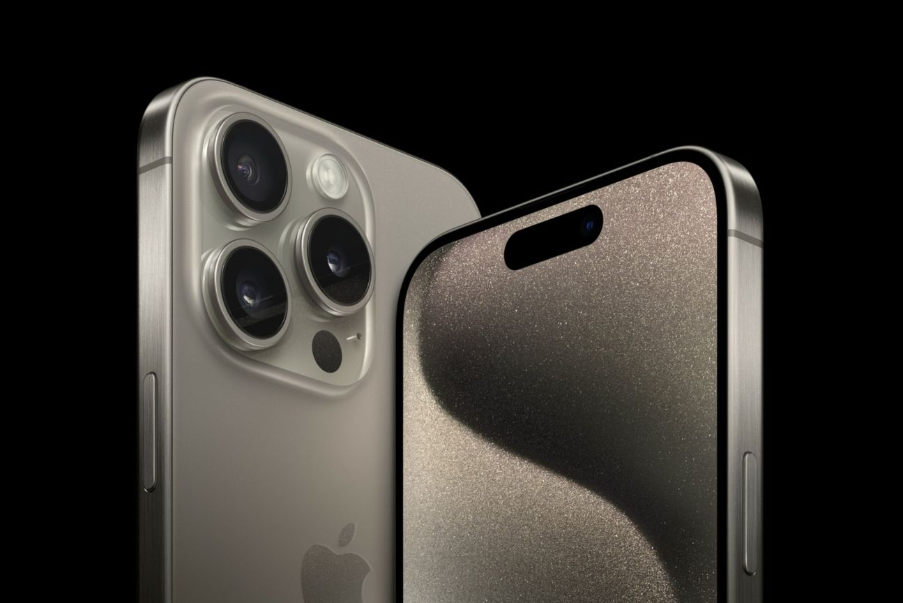 Apple-iPhone-15-Pro-lineup-hero-230912 iPhone 15 Pro