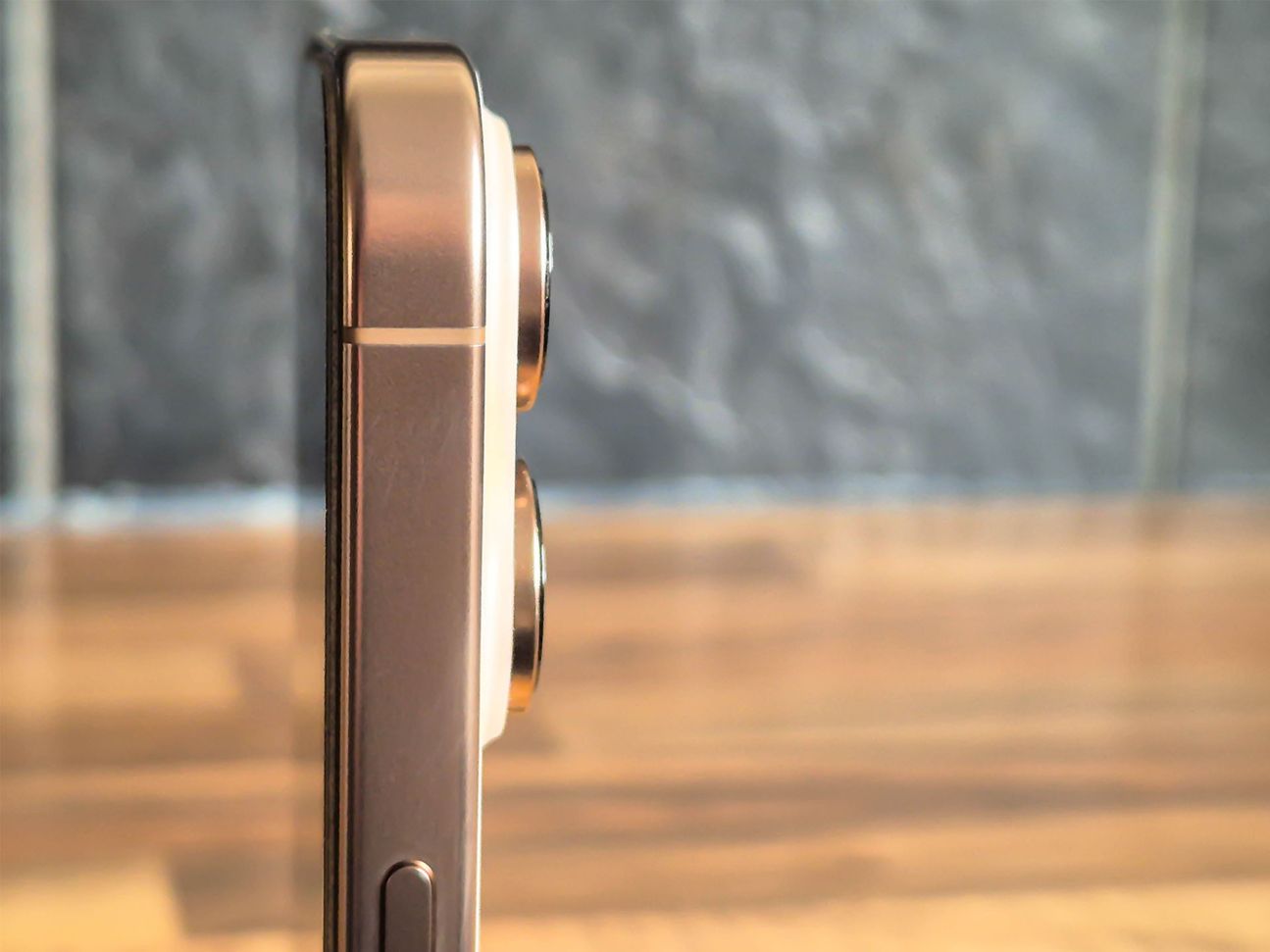 iPhone 16 Pro