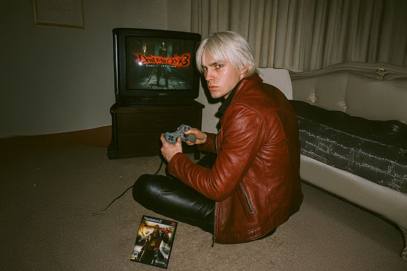 devil-may-cry Dante spielt Devil May Cry