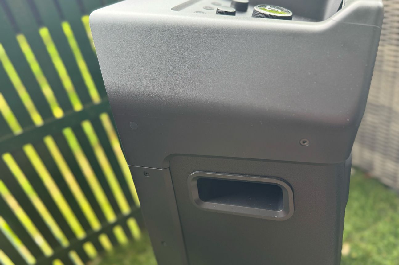 Teufel Rockster Air2 Tragegriffe