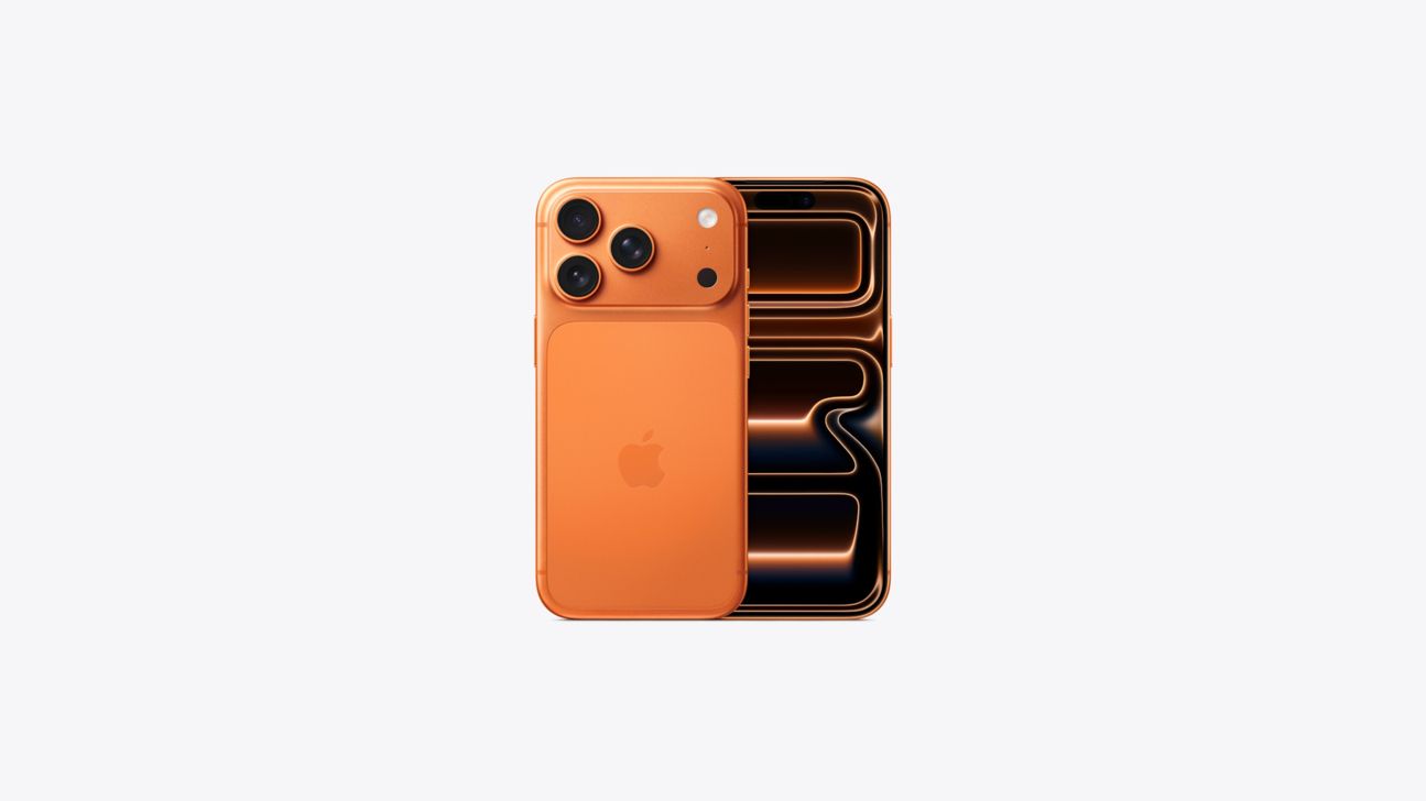 Apple iPhone 17 Pro in Cosmic Orange