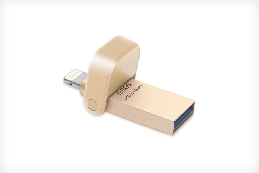 ADATA i-Memory Flash Drive AI920 umgeklappt