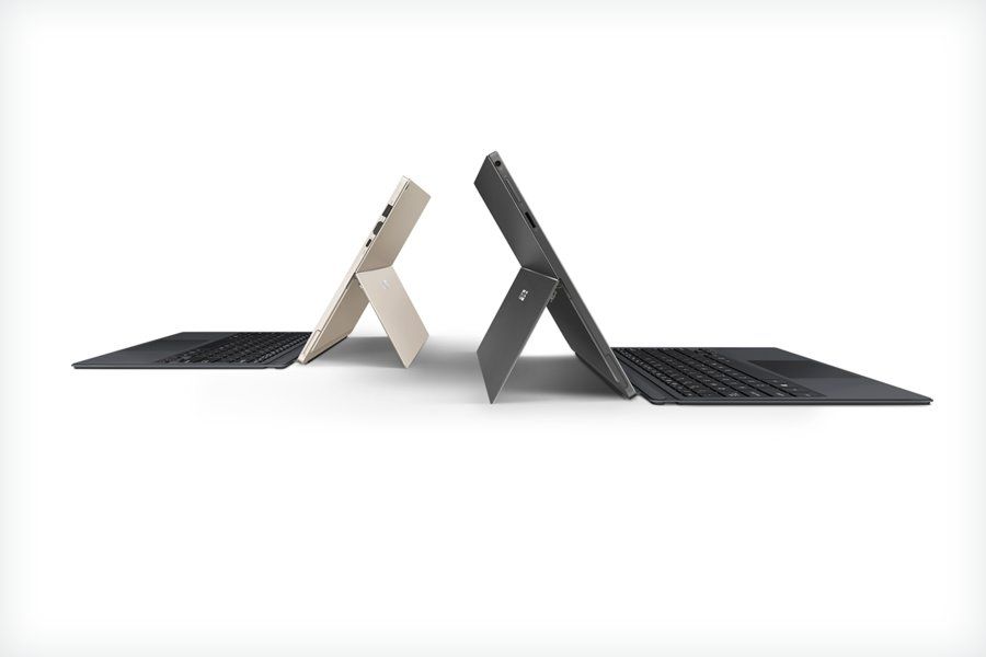 Asus Transformer 3 Pro T303UA aufgeklappt