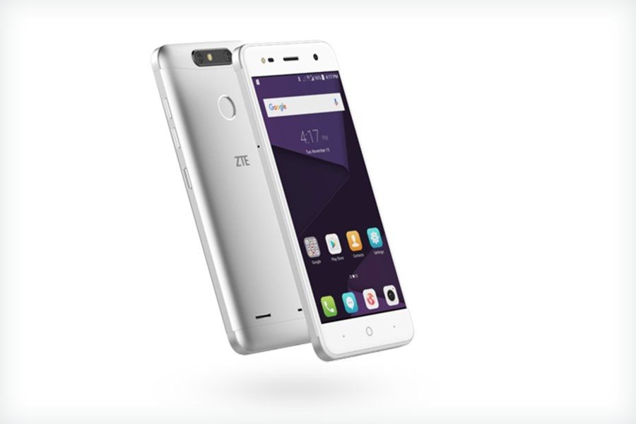 ZTE Blade V8 Mini schräg