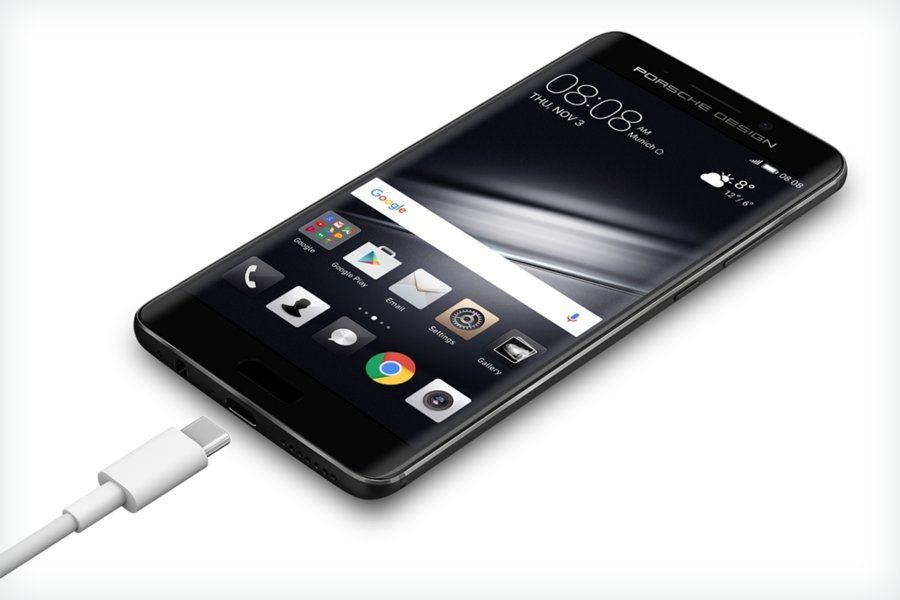 Porsche Design Huawei Mate 9 liegend