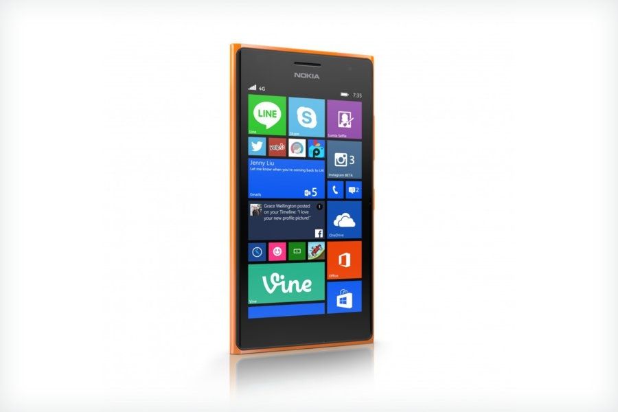 Nokia Lumia 735