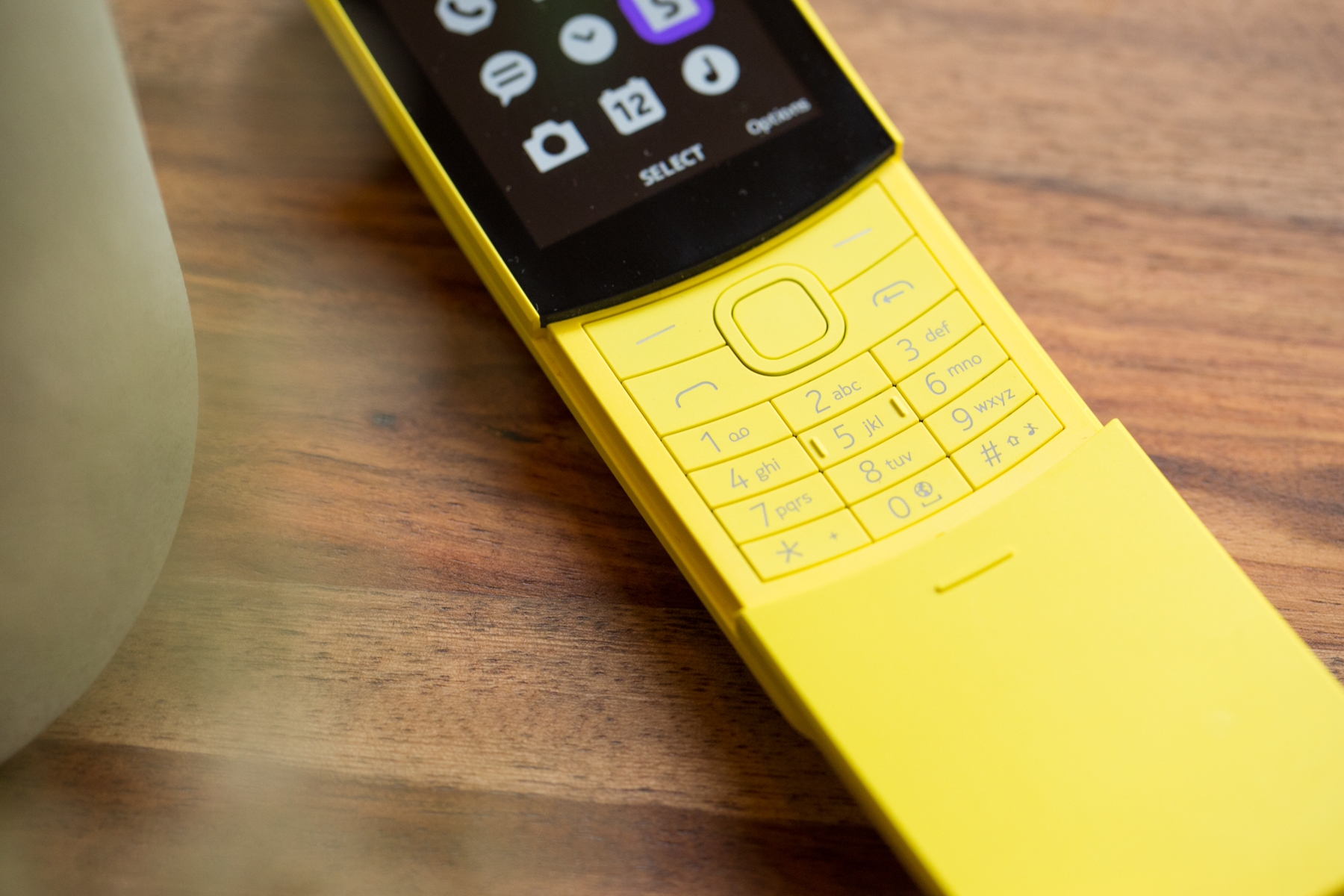 Nokia 8110 4G