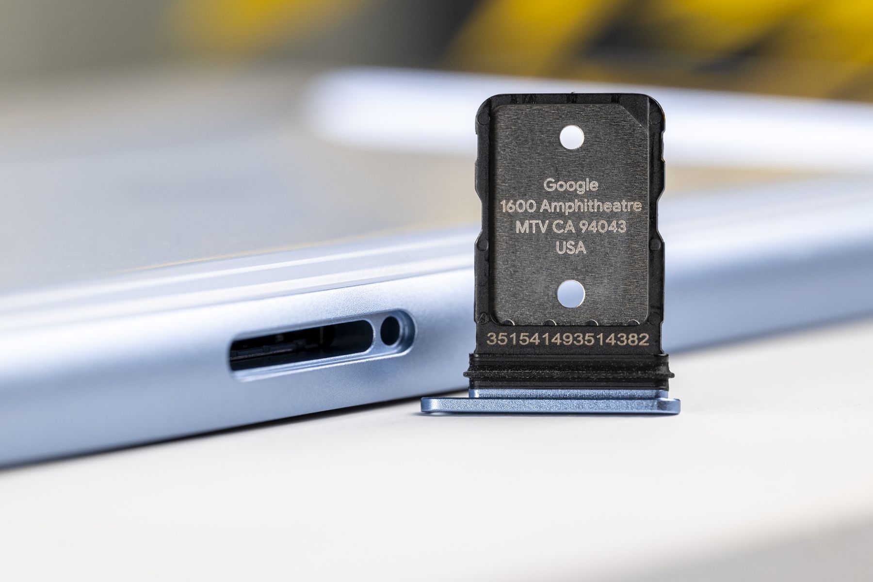 Pixel 7a SIM Slot