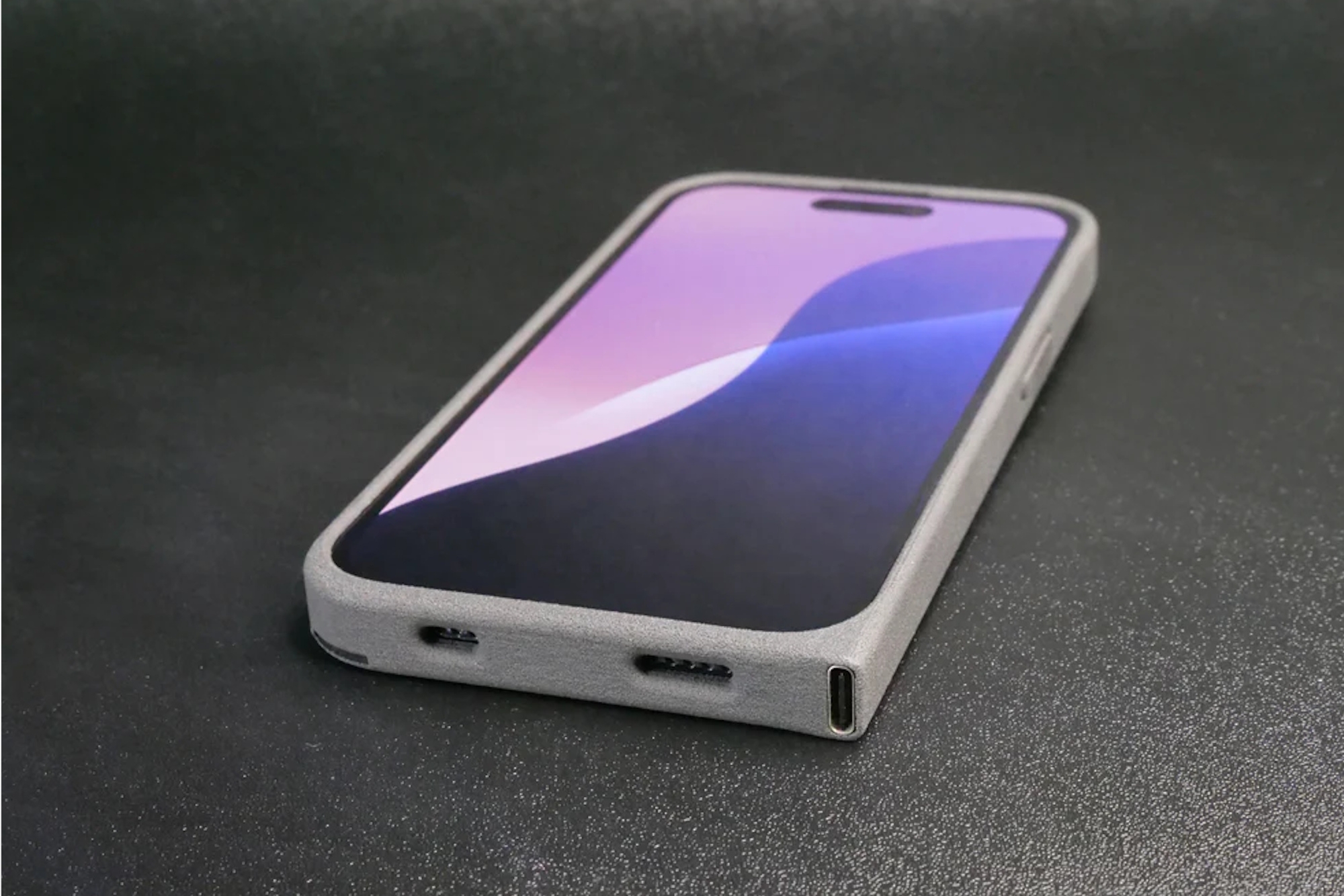 iPh0n3 - USB-C Protection Case