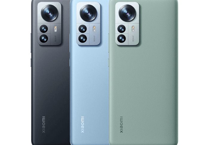 Xiaomi 12 Pro Rückseite schwarz-blau-grün