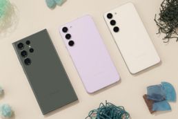 Galaxy S23 laden: Praktische Stromzufuhr mit und ohne Kabel Galaxy S23 Reihe Rückseite