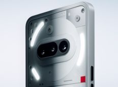 Das Nothing Phone (3a) in Weiß