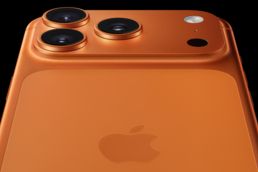 Cosmic Orange ist die wohl auffälligste Farbe des iPhone 17 Pro (Max) Apple iPhone 17 Pro Kamera in Orange