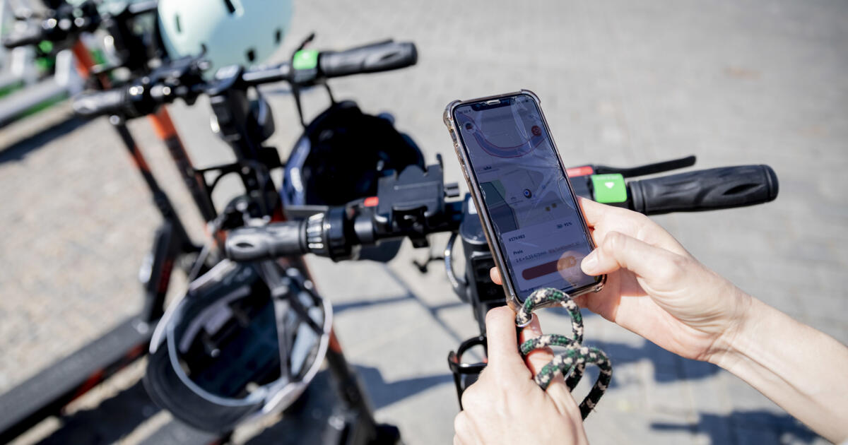 EScooter Apps und Zubehör Die wichtigsten Extras in der Übersicht CURVED.de