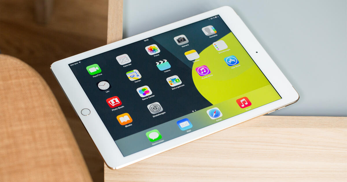 Включенный экран айпада. Apple aktivirivt IPAD ekrani kod planshet. Сколько стоит новый оригинальный экран на айпад 6 про.