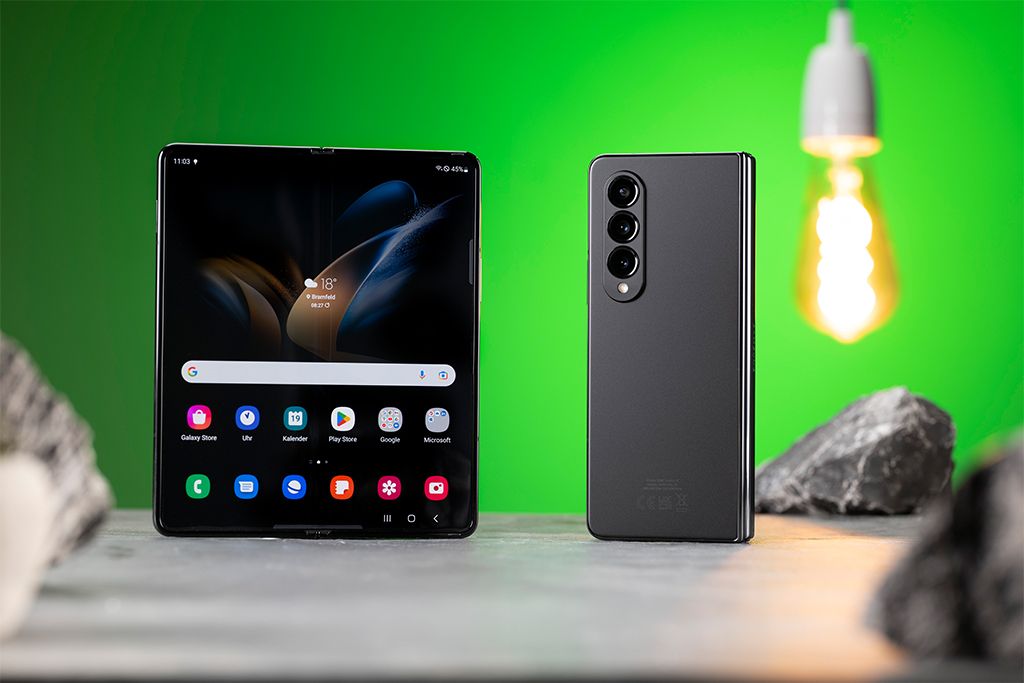 samsung-galaxy-z-flip-4-test Samsung Galaxy Z Flip 4 von vorne und hinten